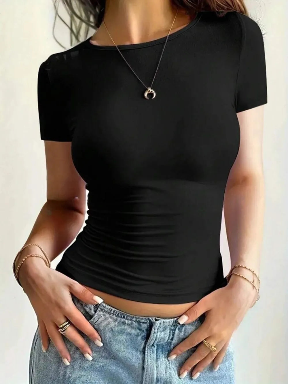 Camiseta Slim Fit de Manga Corta con Cuello Redondo para Mujer