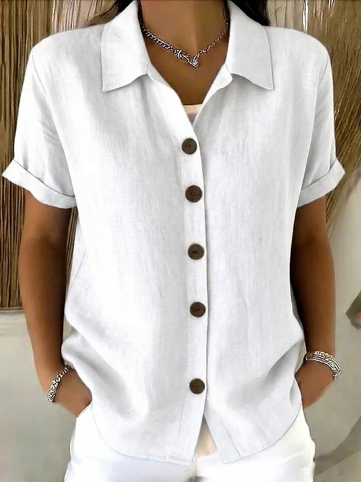 Top de manga corta con cuello camisero y botones