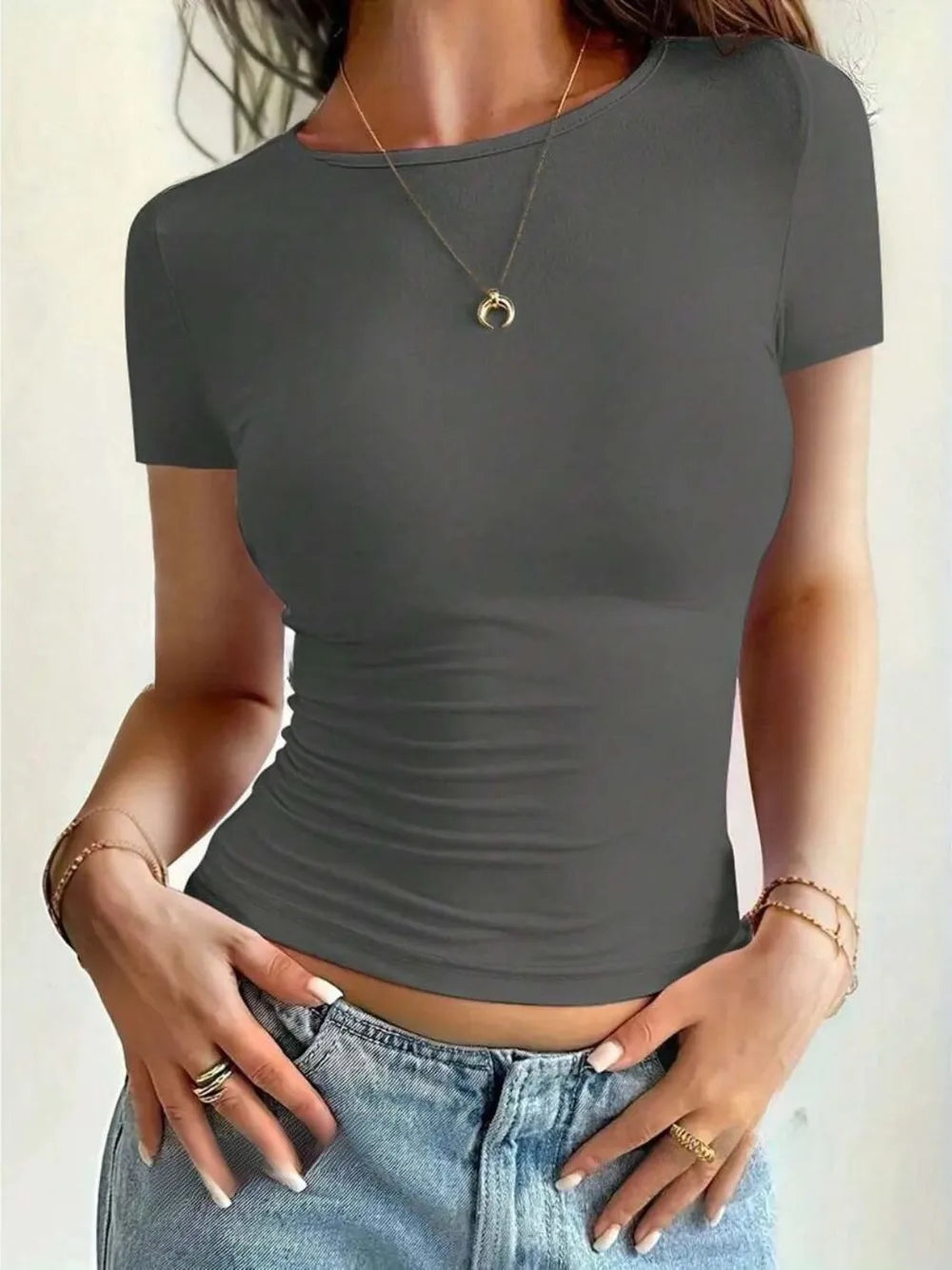 Camiseta Slim Fit de Manga Corta con Cuello Redondo para Mujer