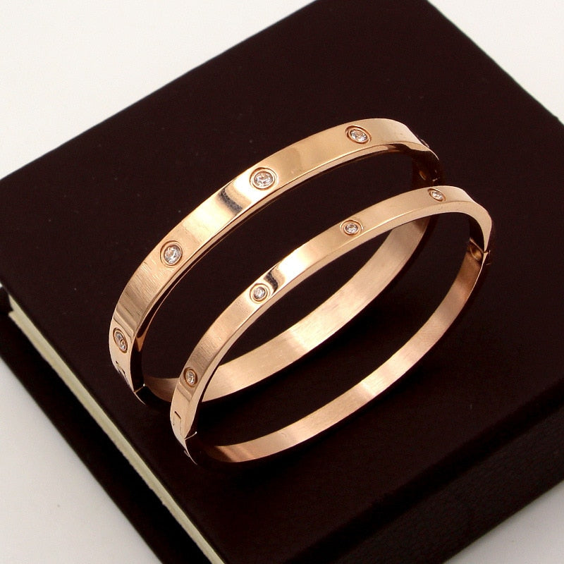 Pulseras de Acero Inoxidable Doradas para Mujer