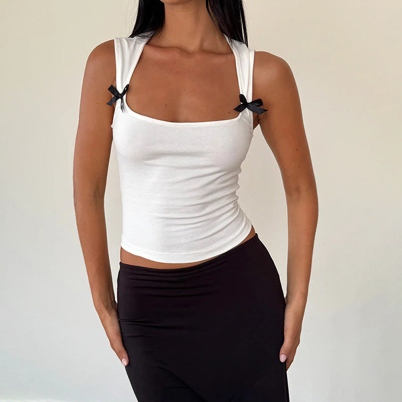Strapless Y2K-style camisole with tie