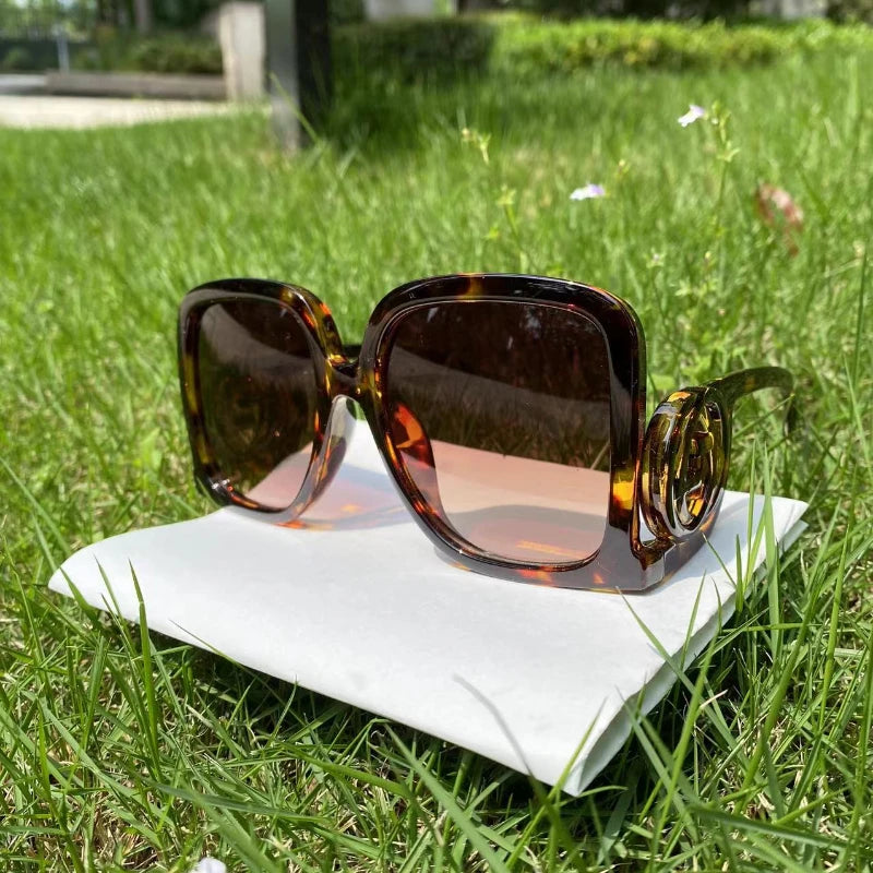 Gafas de Sol de Montura Grande para Mujer