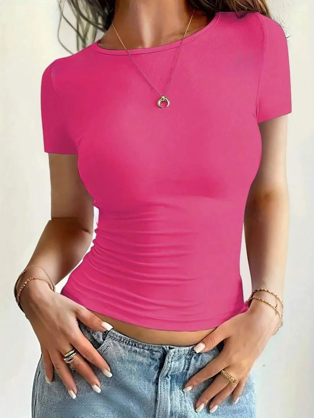 Camiseta Slim Fit de Manga Corta con Cuello Redondo para Mujer